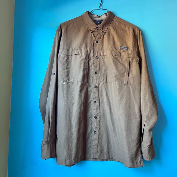 Eddie Bauer Hiking Shirt Mens Size XL Button down Front Pockets Vents on back - Picture 7 of 10